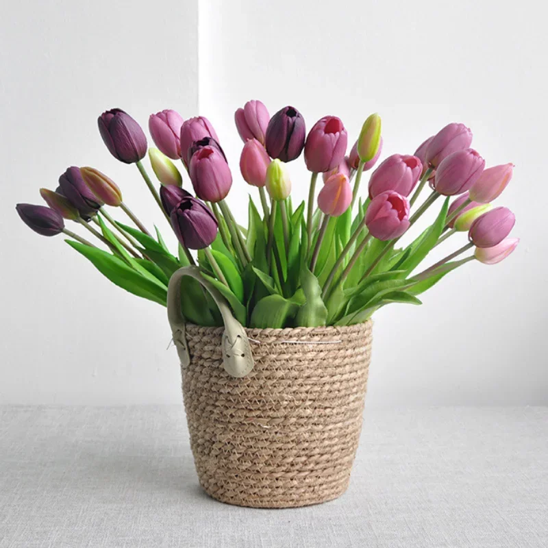 Home Decor Tulip - 柔らかいゴム製の人工チューリップフラワー,偽の花,リビングルームの装飾,シルクの花,写真アクセサリー,5つのヘッド