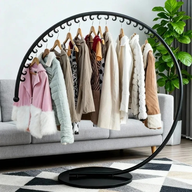 コートラック モダン シンプル ラウンド洋服ラック アイアン - Home Decor Retail Stores のレビューと価格