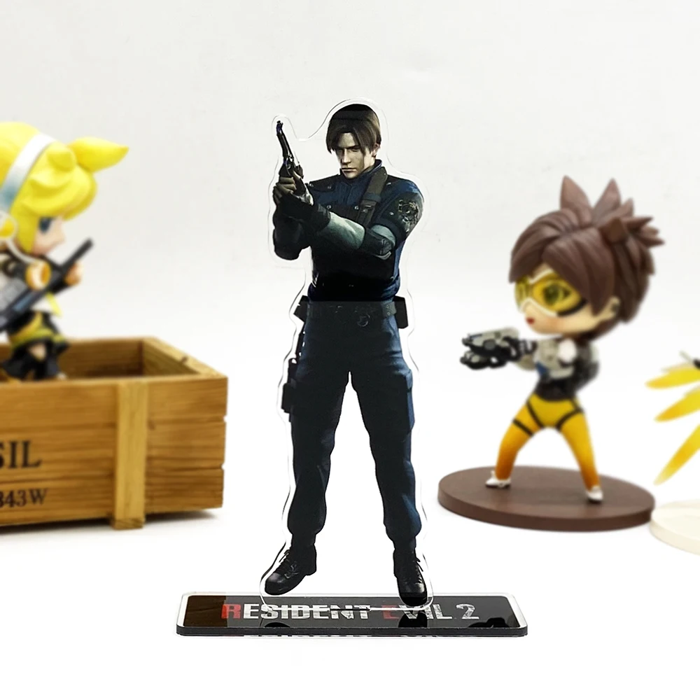 レオン・スコット・ケネディ クレア・レッドフィールド アクリ - Home Decor Y2K のレビューと価格
