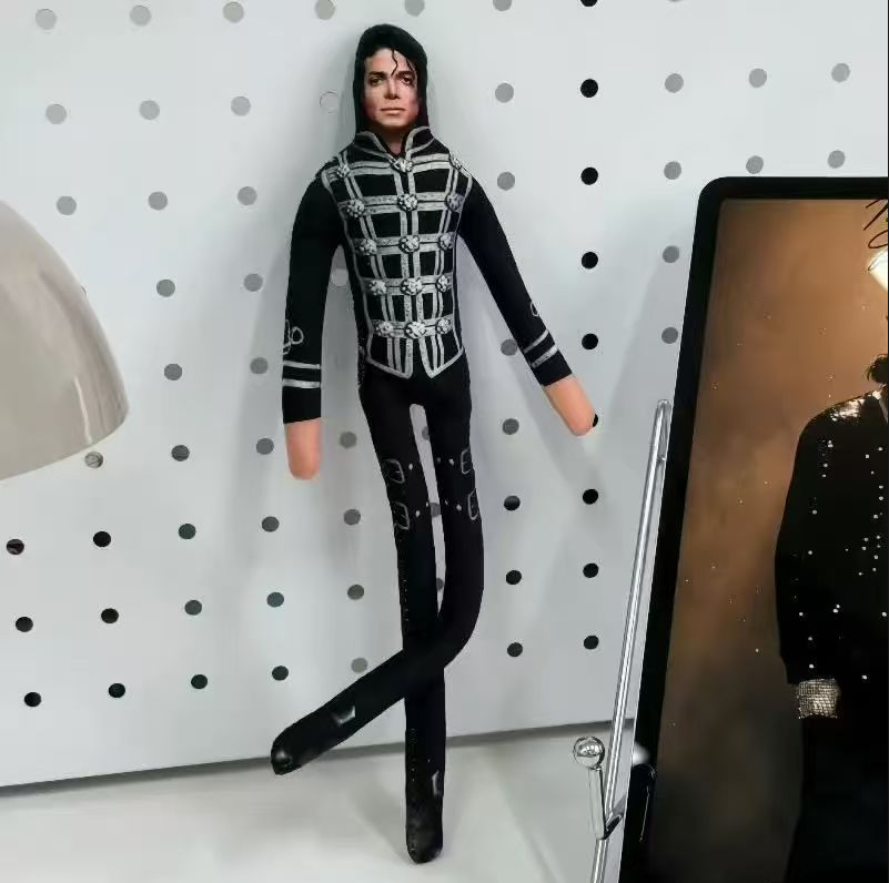 マイケル・ジャクソン可動関節ぬいぐるみアニメコスプレ小道具ア - Home Decor Unique Items のレビューと価格