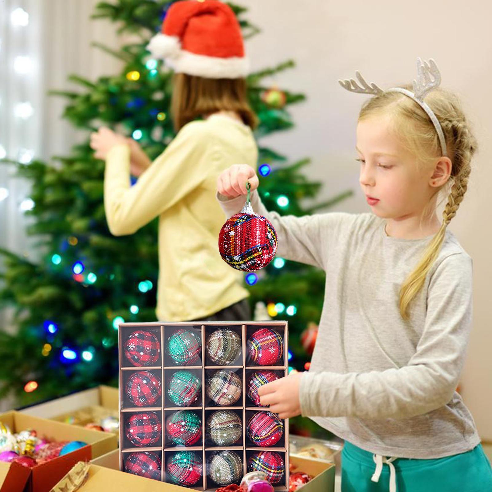 クリスマスツリーオーナメントセット 16個 チェック柄生地  - Home Decor Retail Stores のレビューと価格