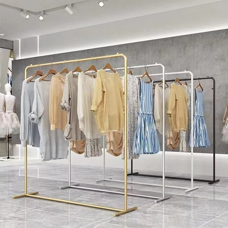 高級デザインのゴールド衣類ラック、アイアンアート、北欧風衣類 - Home Decor Retail Stores のレビューと価格